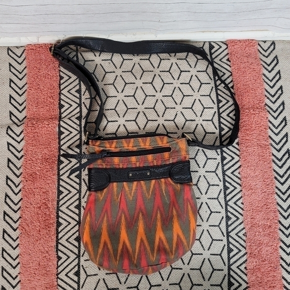 Dakine Jive Crossbody Bag in Zuni Red Orange - Picture 1 of 13